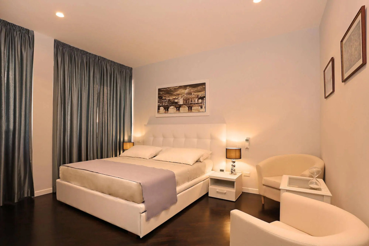 S Suites in Rome