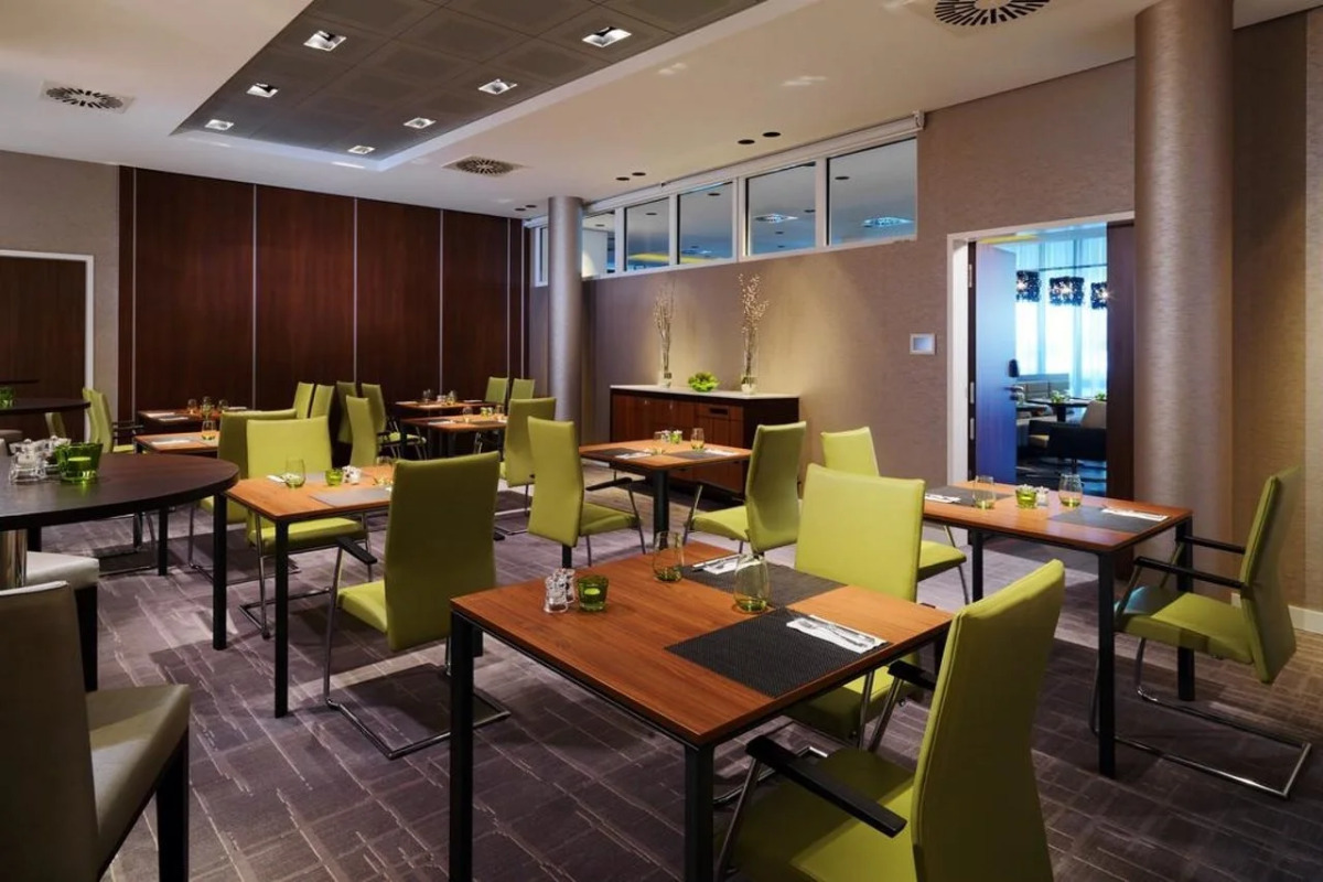 Courtyard by Marriott Cologne