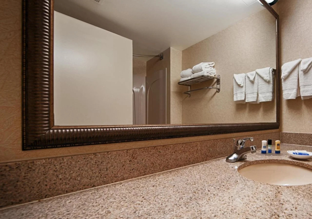 Spark by Hilton Rahway