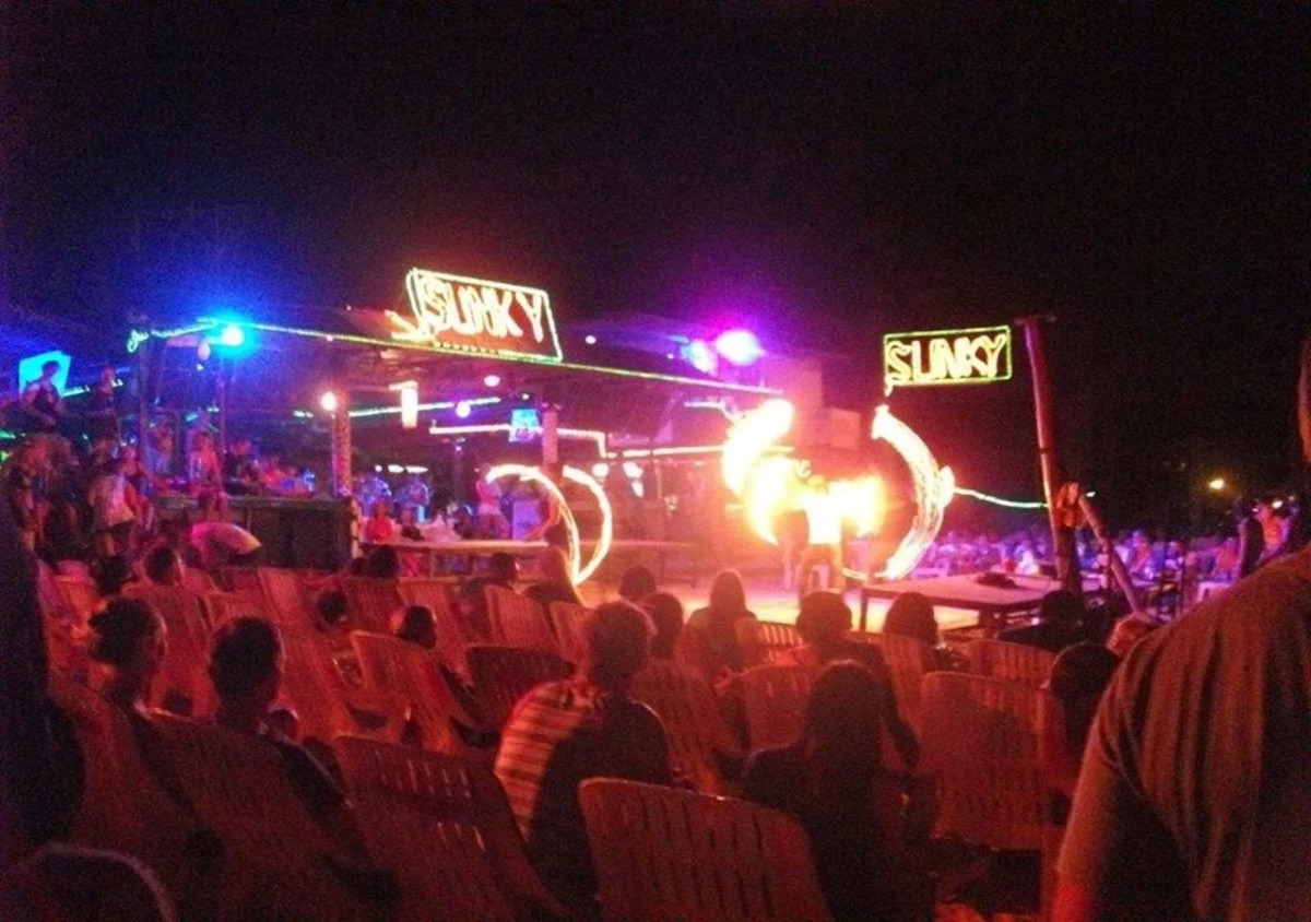 The Beacha Club Hotel