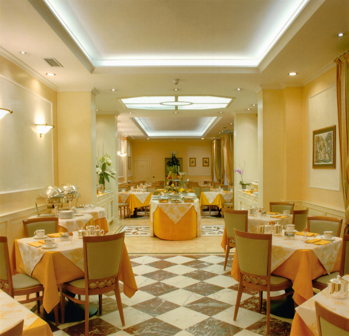 Andreola Central Hotel