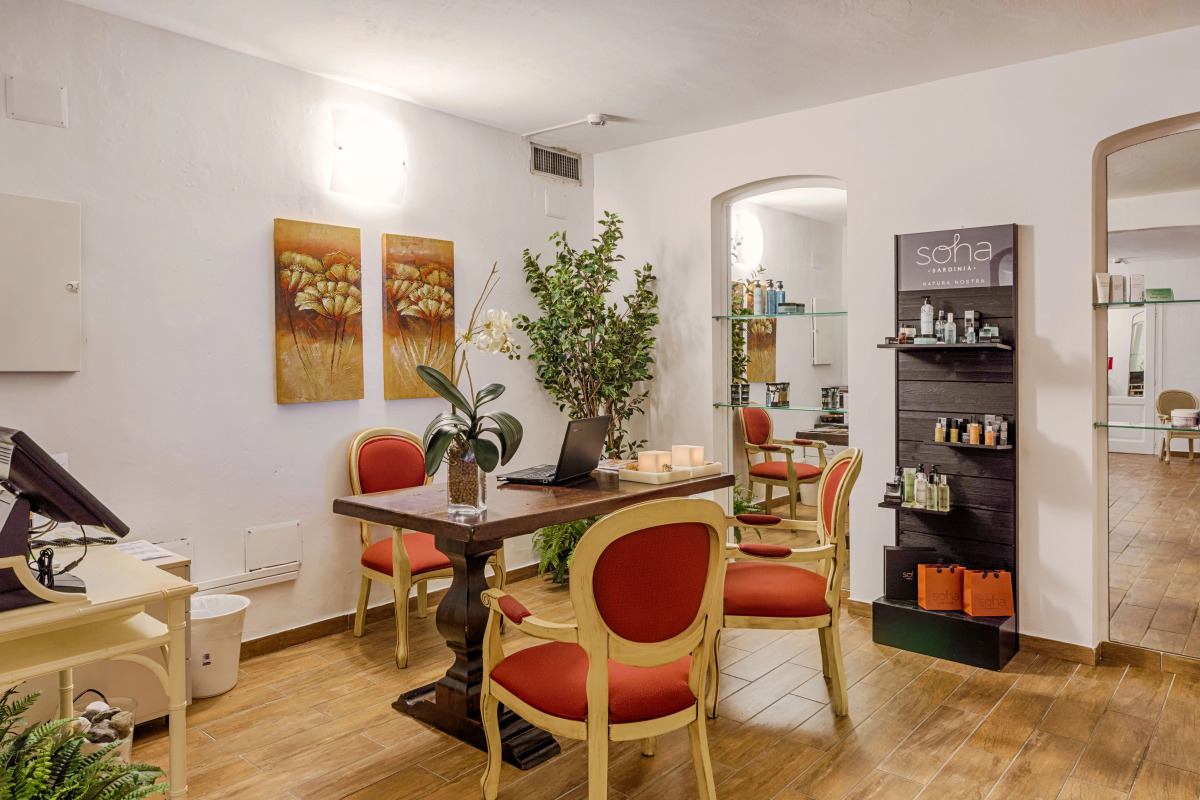 COLONNA RESORT, a Colonna Luxury Beach Hotel, Porto Cervo