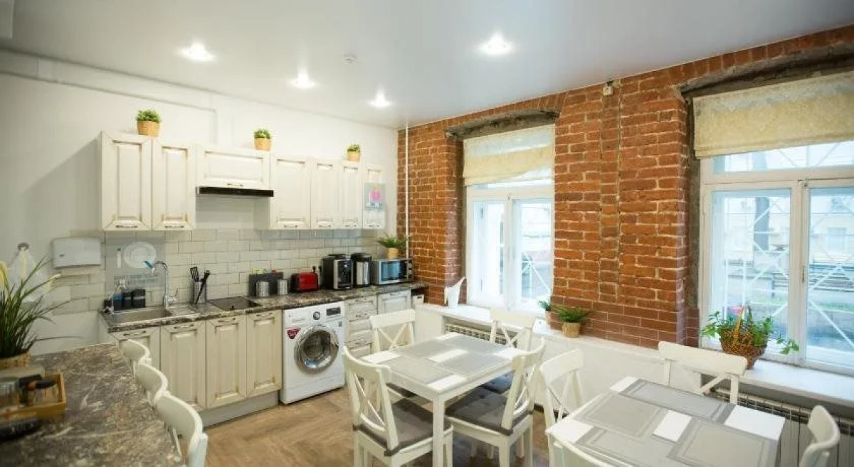 Capsule Hotel InterQUBE Chistye Prudy