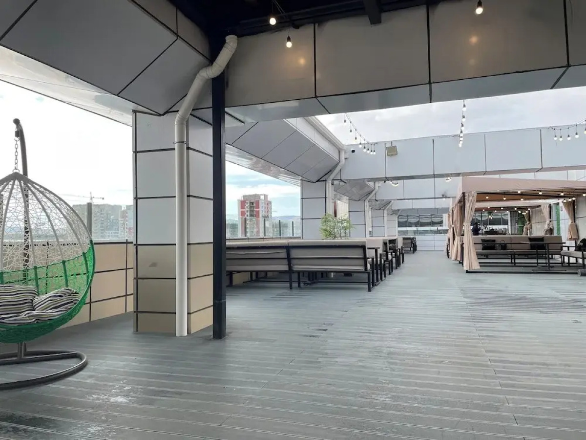 Millennium Plaza Hotel