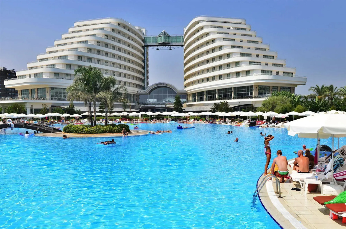 Отель Miracle Resort - All Inclusive