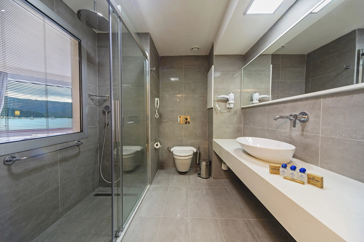 Poseidon Hotel - Adults Only