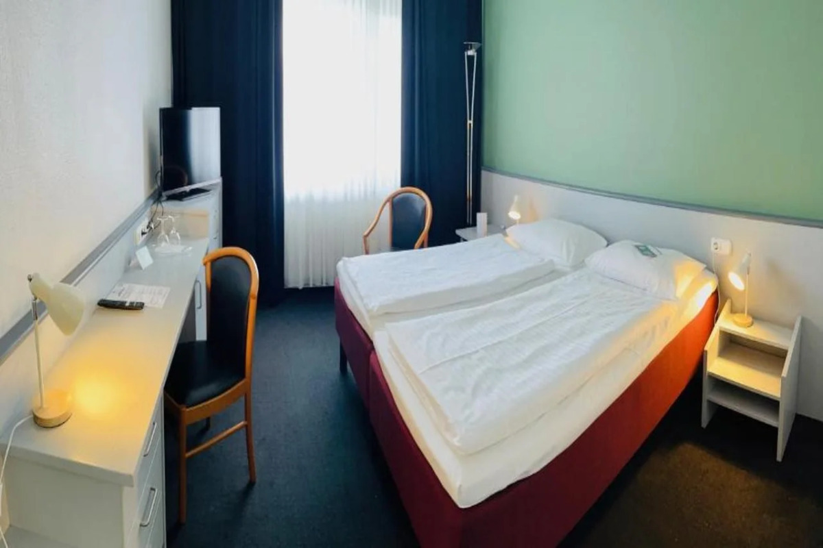 Отель Good Morning + Bad Oldesloe