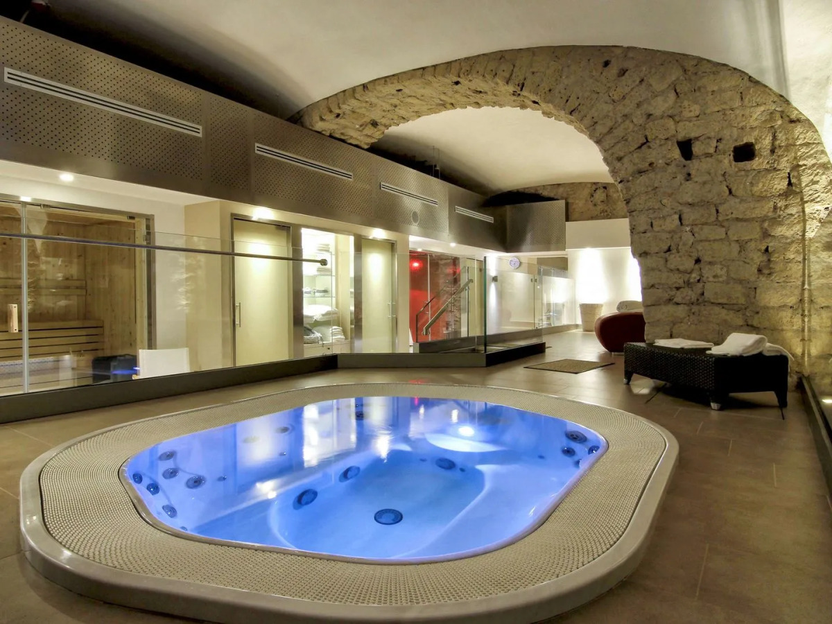 Palazzo Caracciolo Naples