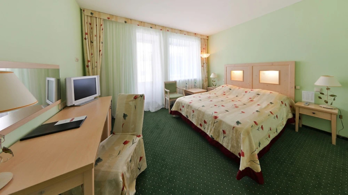 Гостиничный комплекс "Югорская Долина"