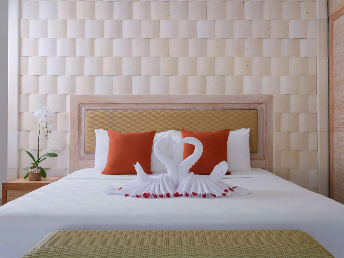 Blu-Zea Resort by Double-Six