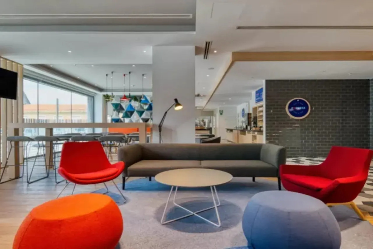 Holiday Inn Express Madrid Airport by IHG