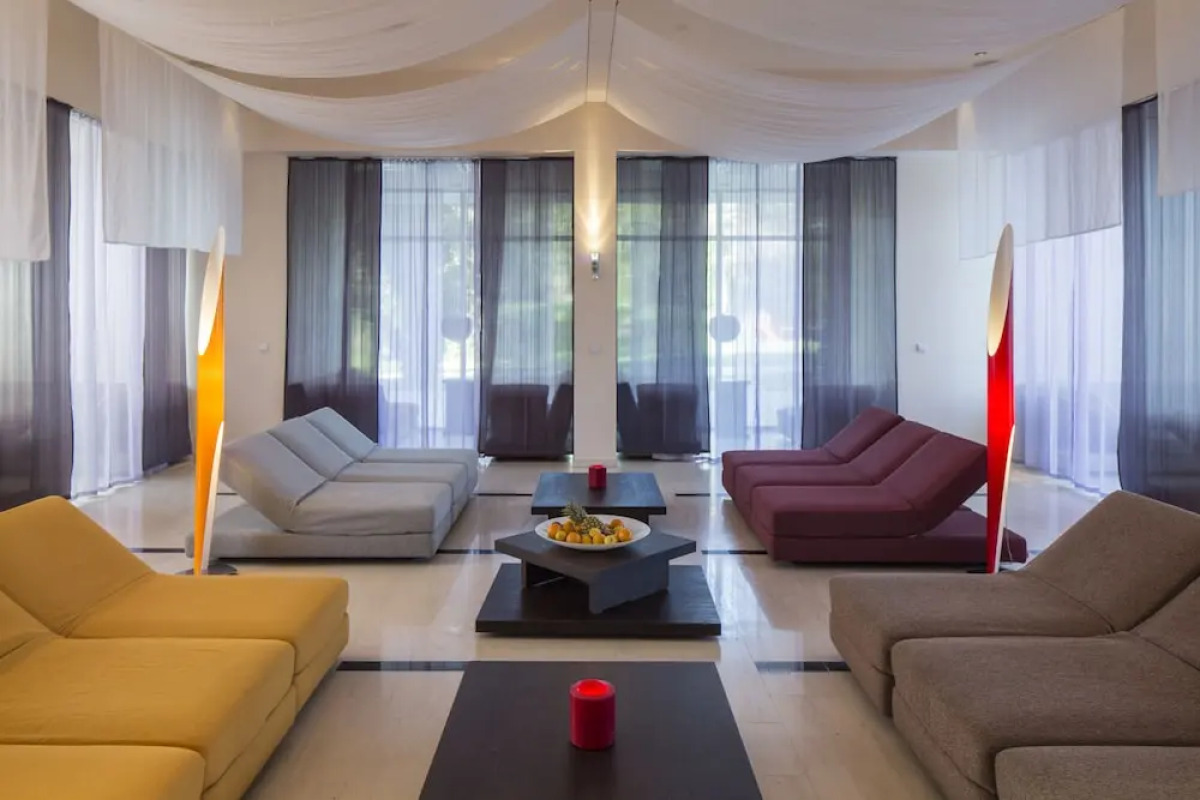 Falkensteiner Club Funimation Borik