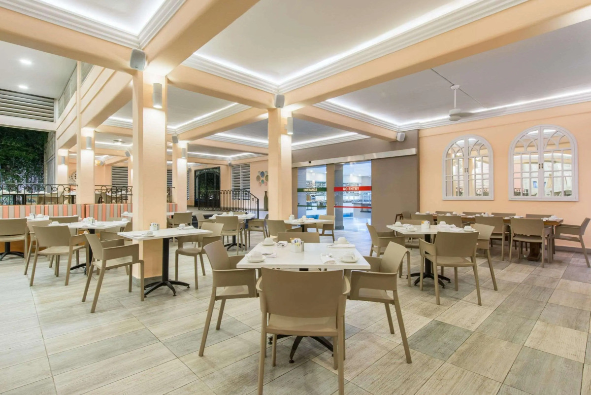 Emotions by Hodelpa - Juan Dolio - All inclusive