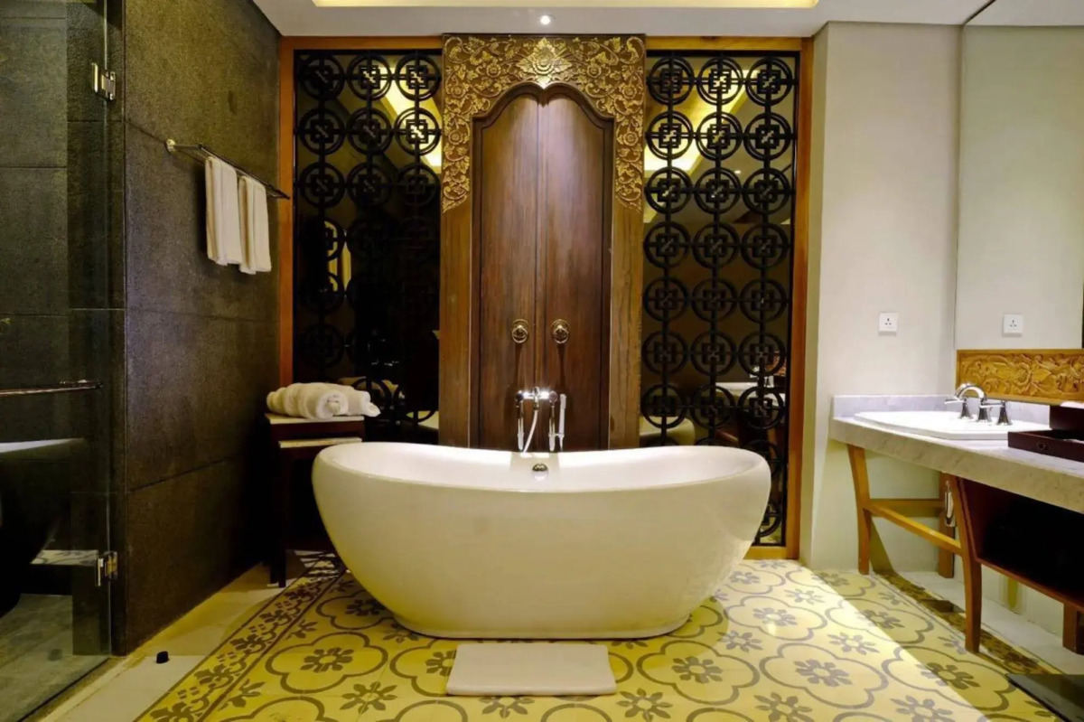 Swarga Suites Bali Berawa, Marclan Collection