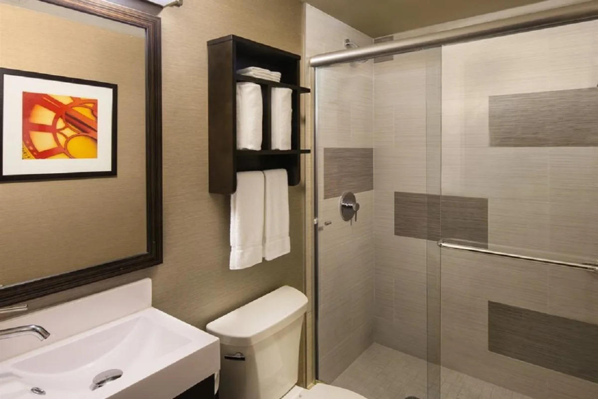 Holiday Inn Manhattan Financial District