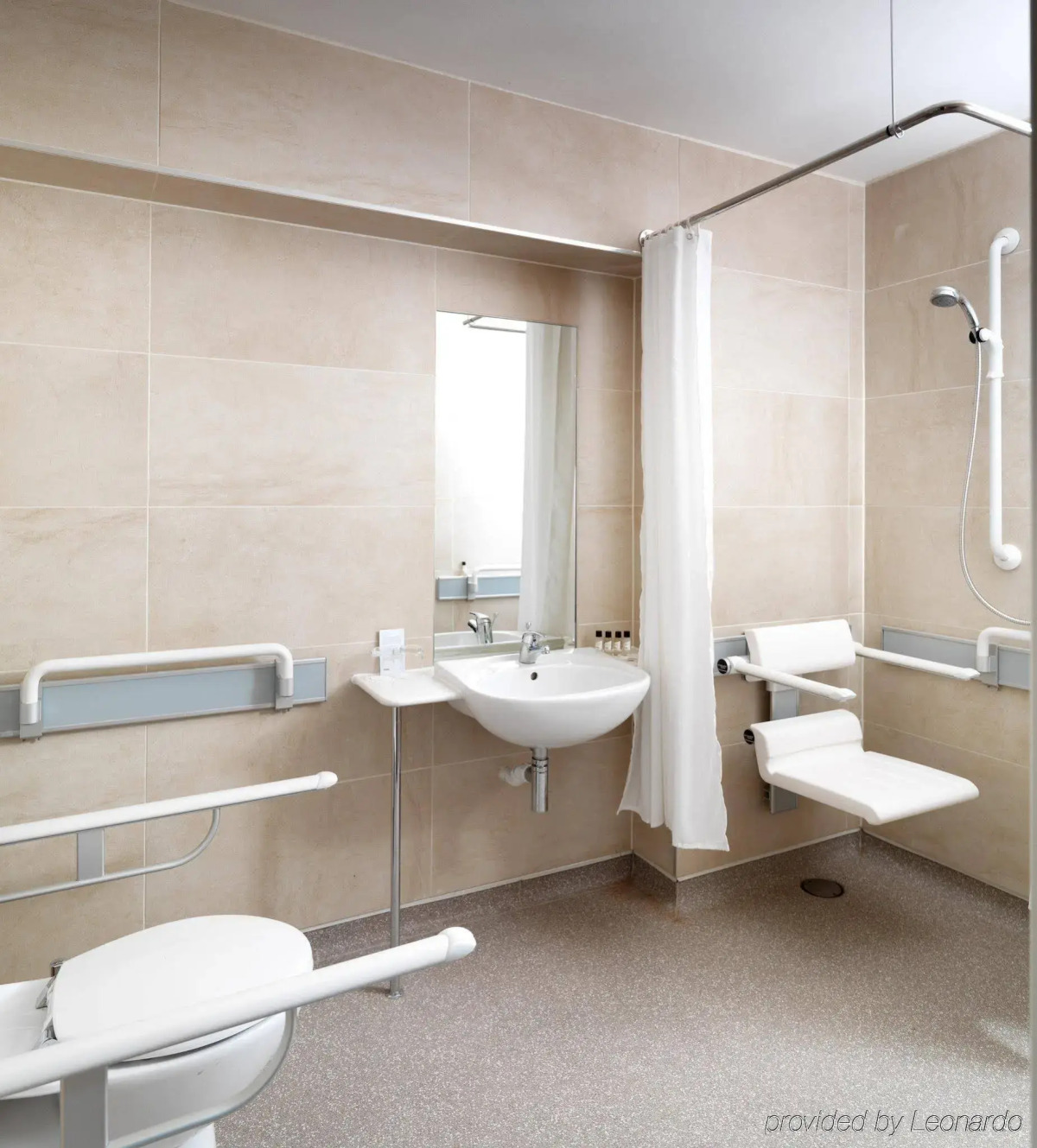 Leonardo Hotel Cardiff