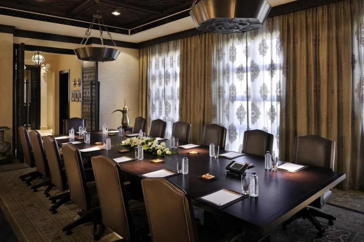 Qasr Al Sarab Desert Resort by Anantara