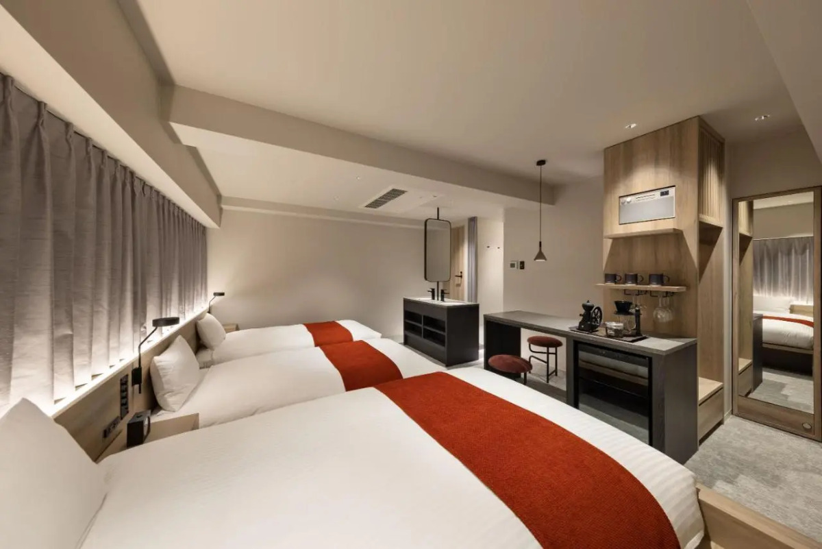 Отель The B Namba-Kuromon