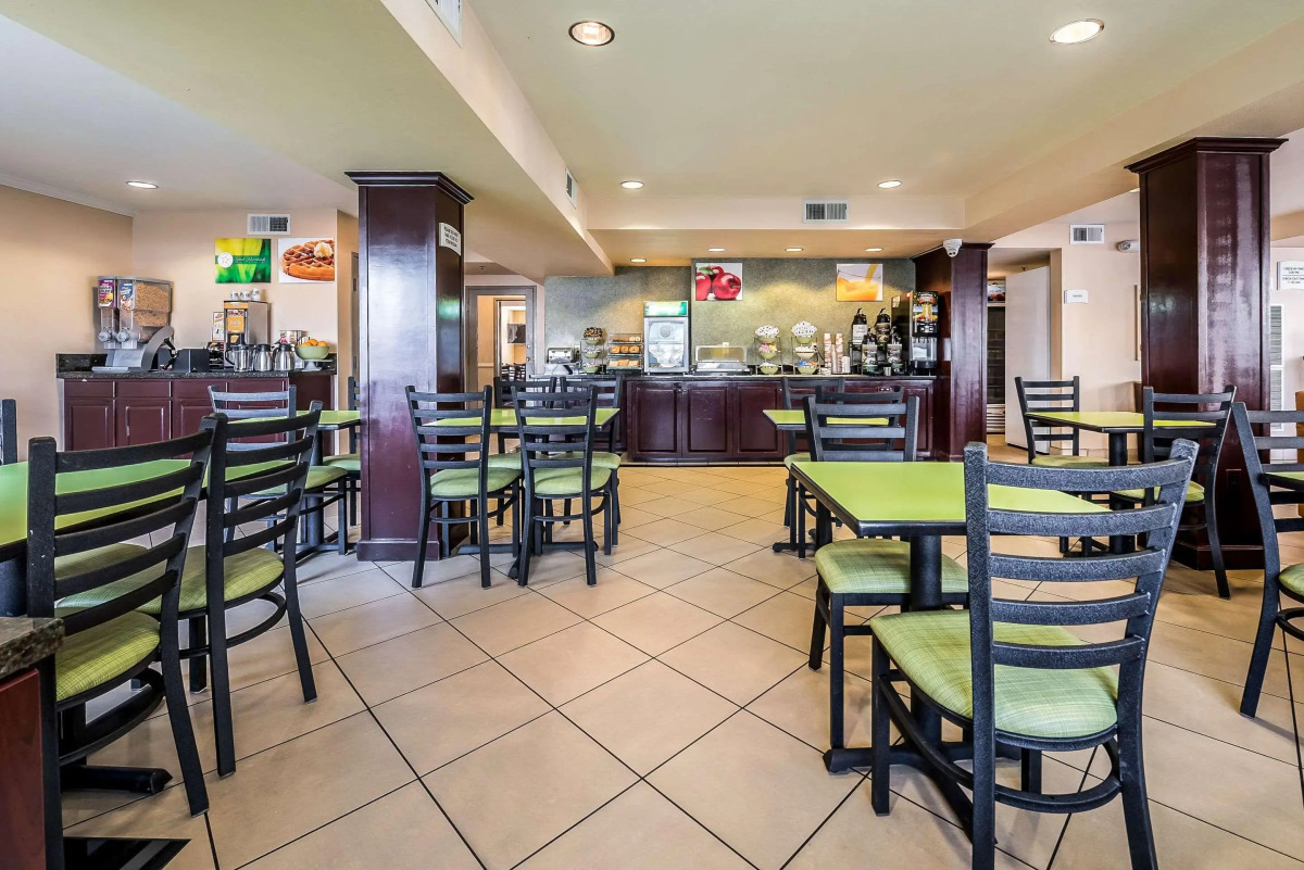 Quality Inn & Suites