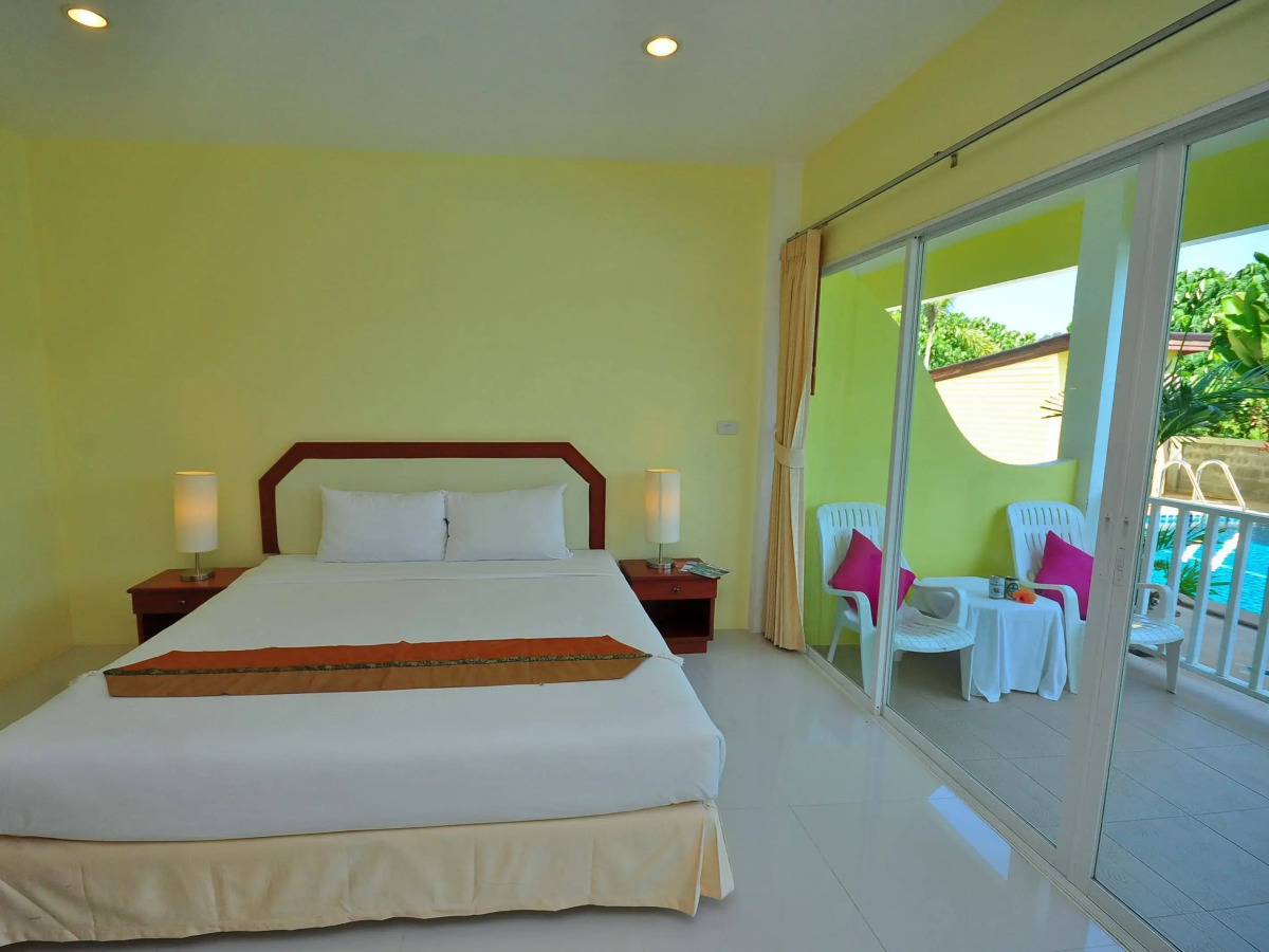 Phuket Airport Sonwa Resort