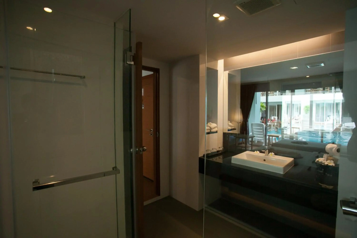 Phi Phi Harbour View Hotel