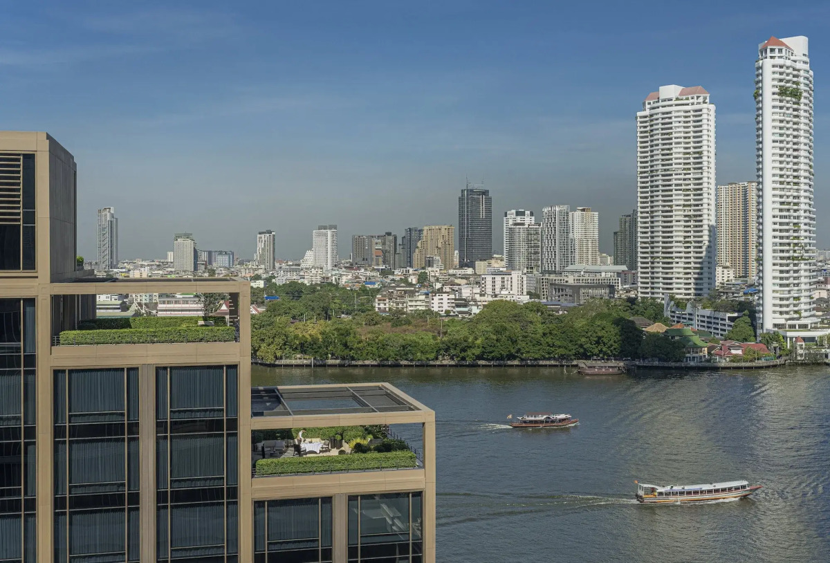 Отель Four Seasons Bangkok at Chao Phraya River