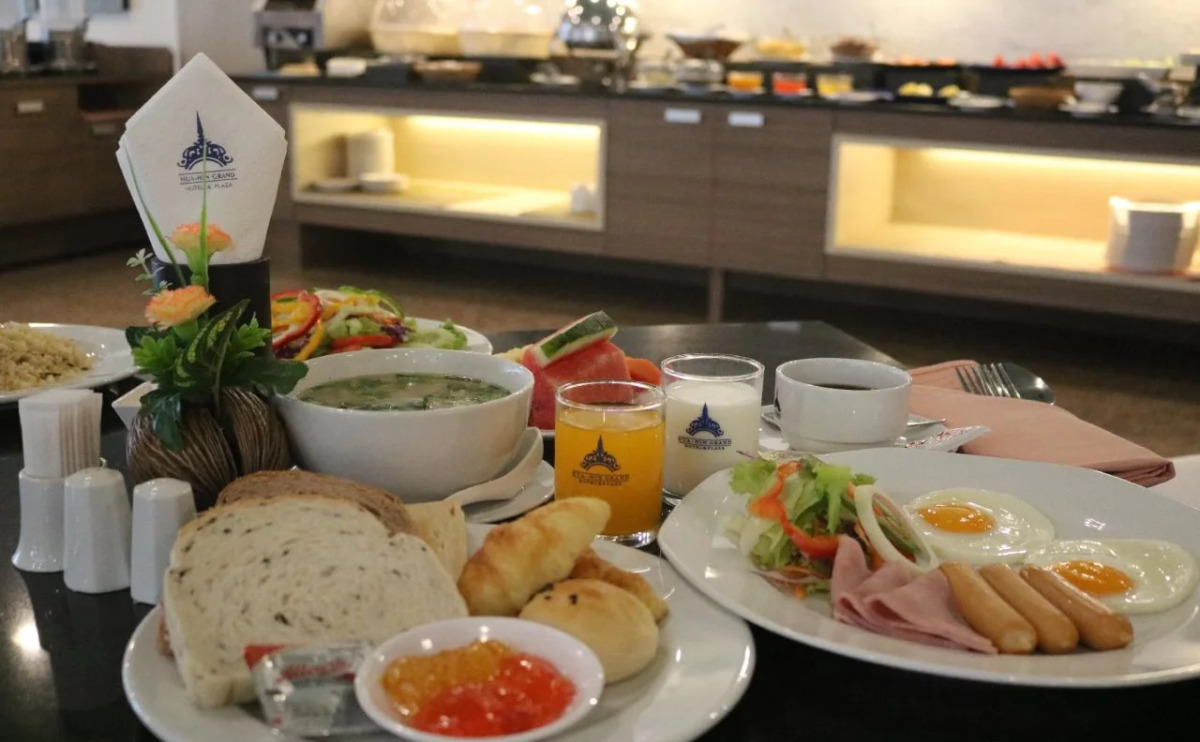 Hua Hin Grand Hotel And Plaza