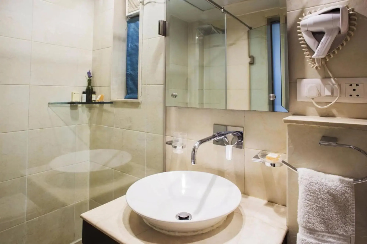 Rockland Hotel - C R Park