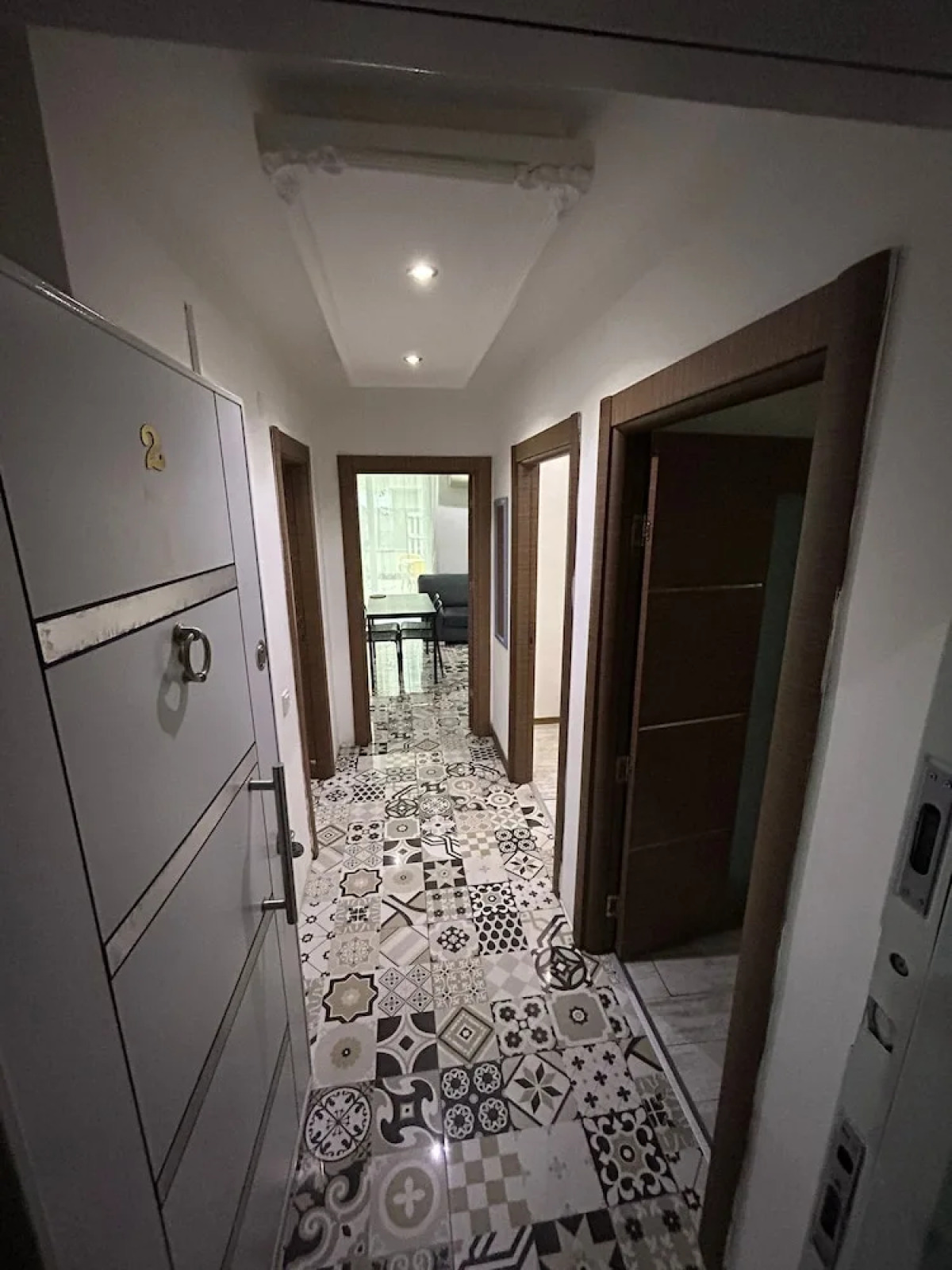 The Nar Suit & Apart