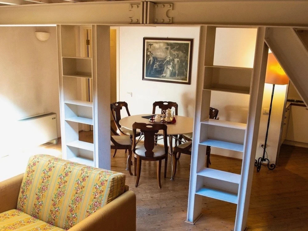 Palazzo Contarini Della Porta Di Ferro