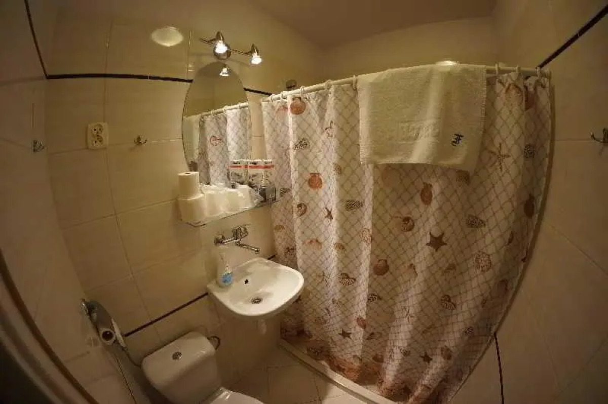 Metropolitan Apartments