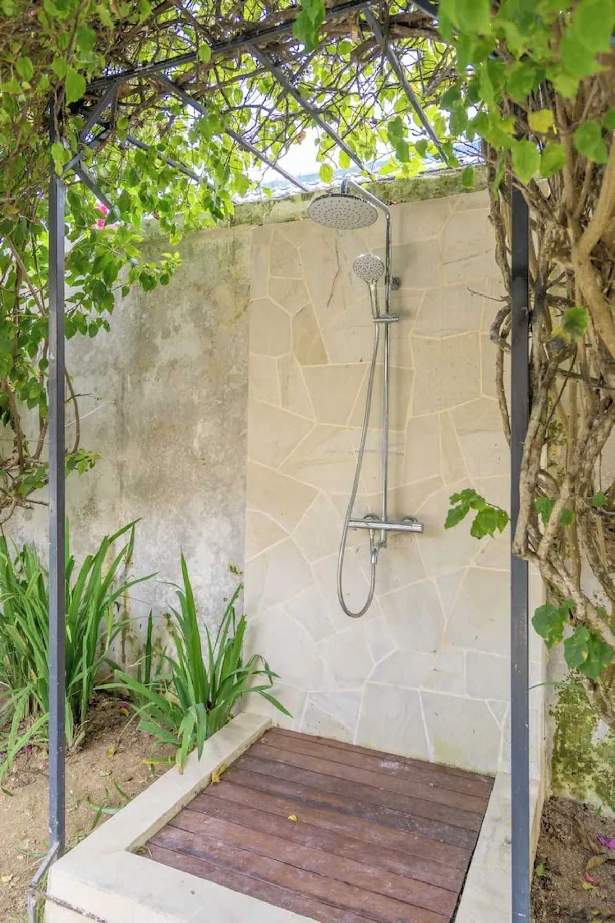 Christel Villa by Betterplace