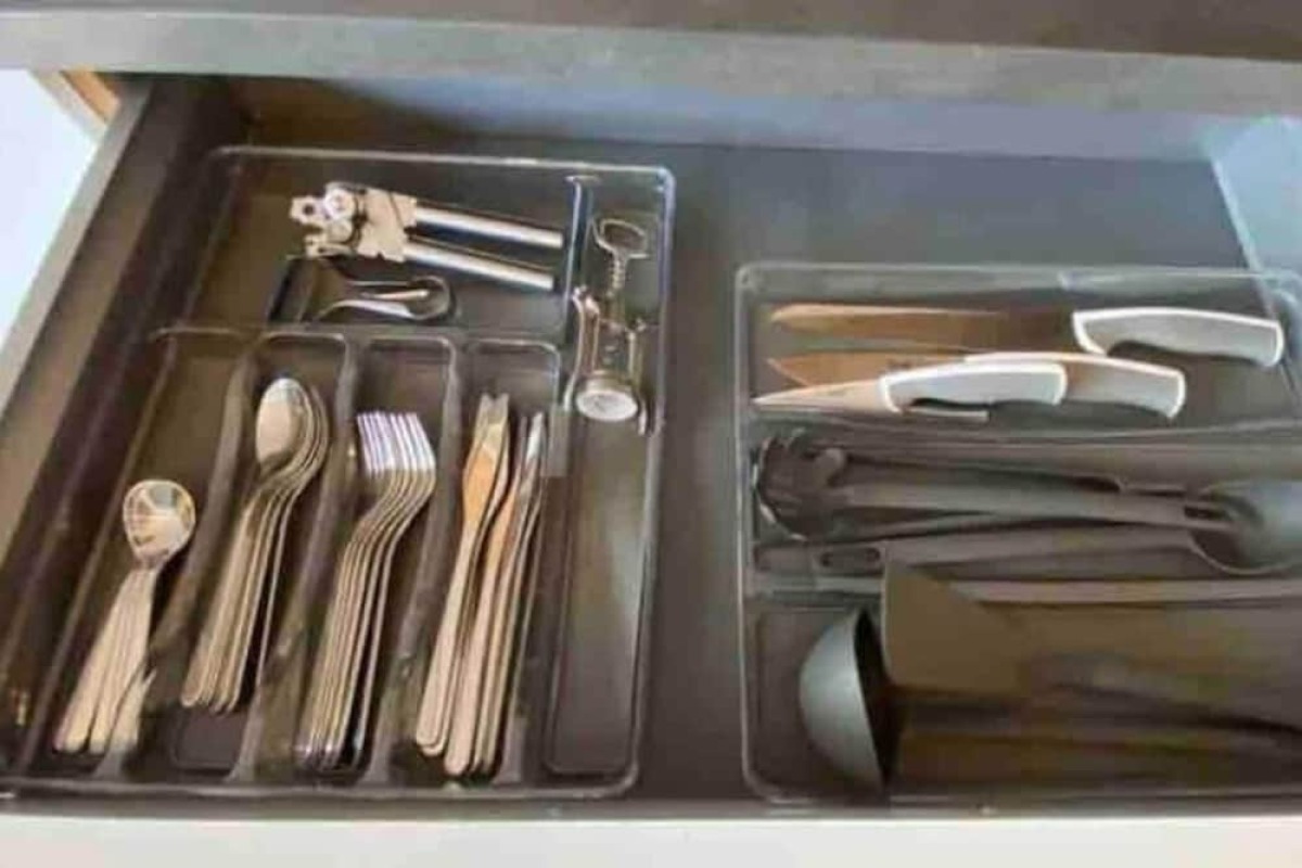 1 bedroom in Center-Terrace & Parking