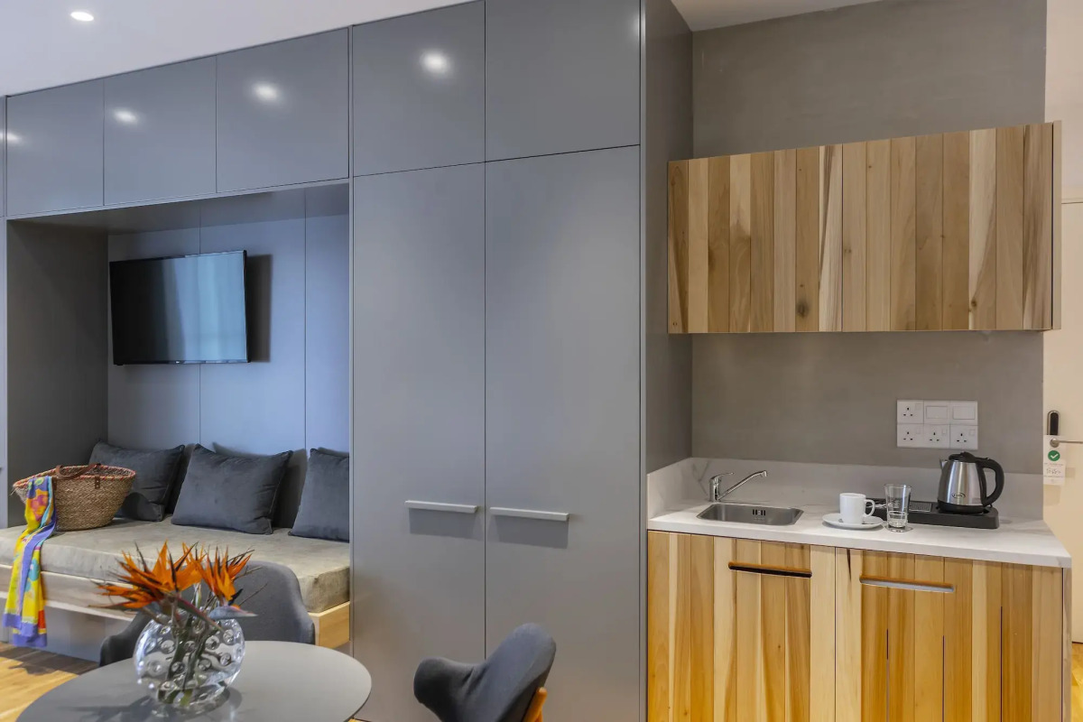 Anemi Hotel & Suites