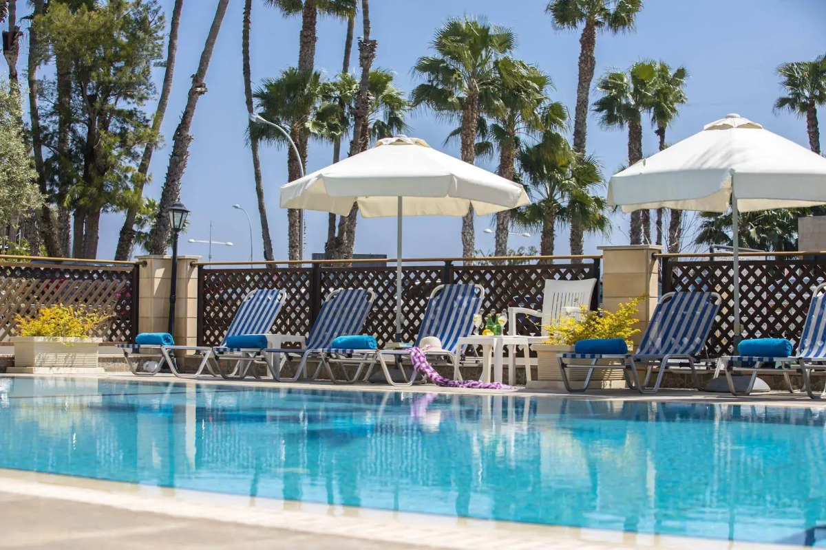 Kapetanios Limassol Hotel