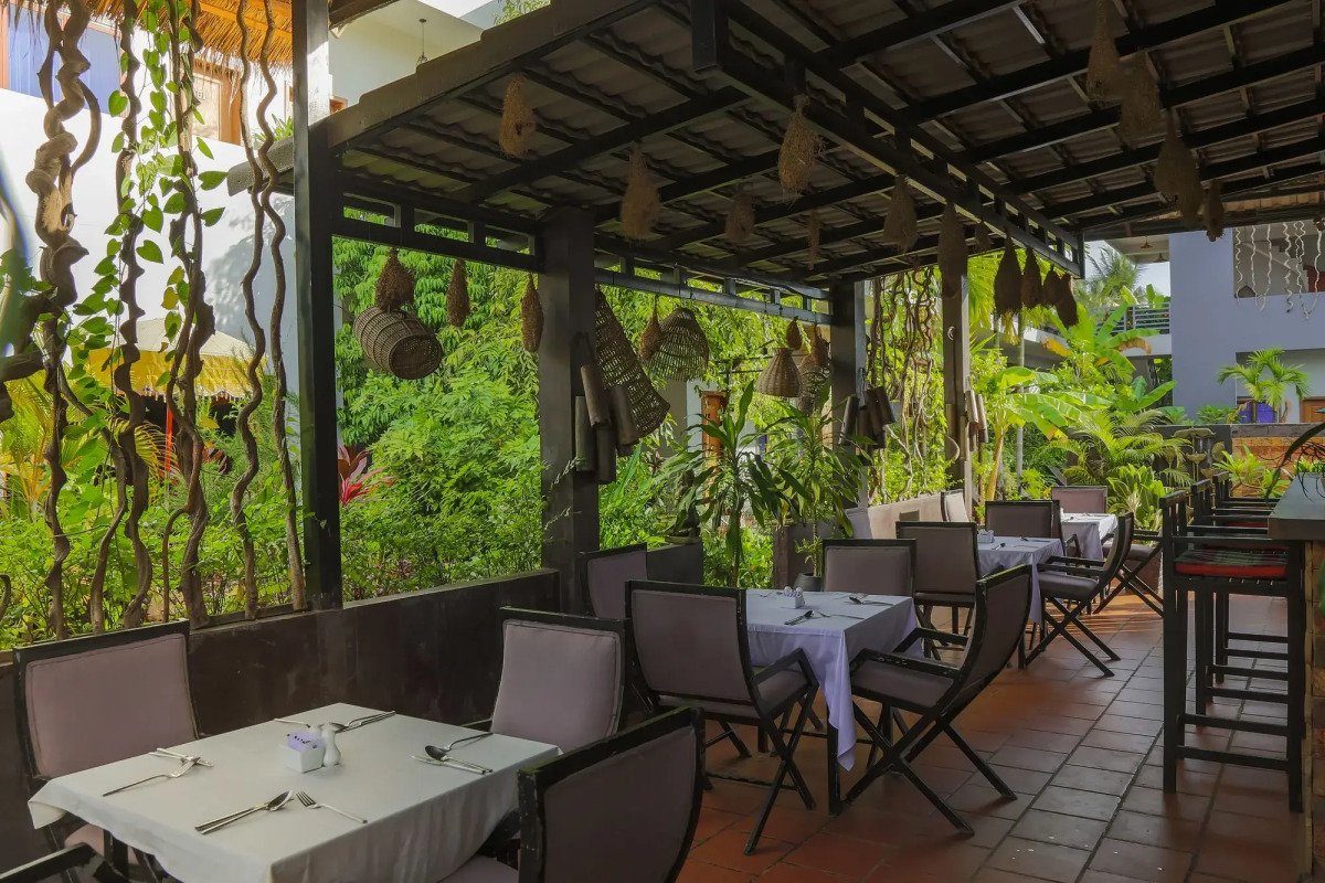 Indra Porak Residence Hotel