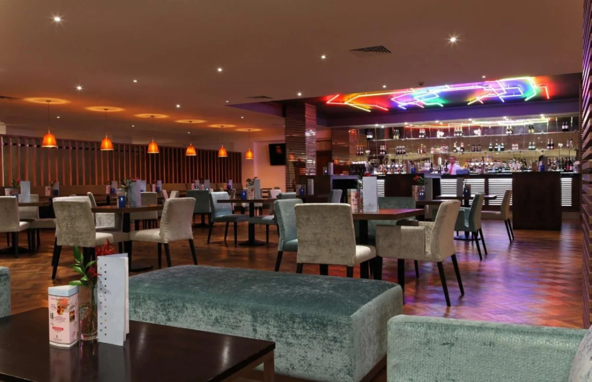 Renaissance London Heathrow Hotel