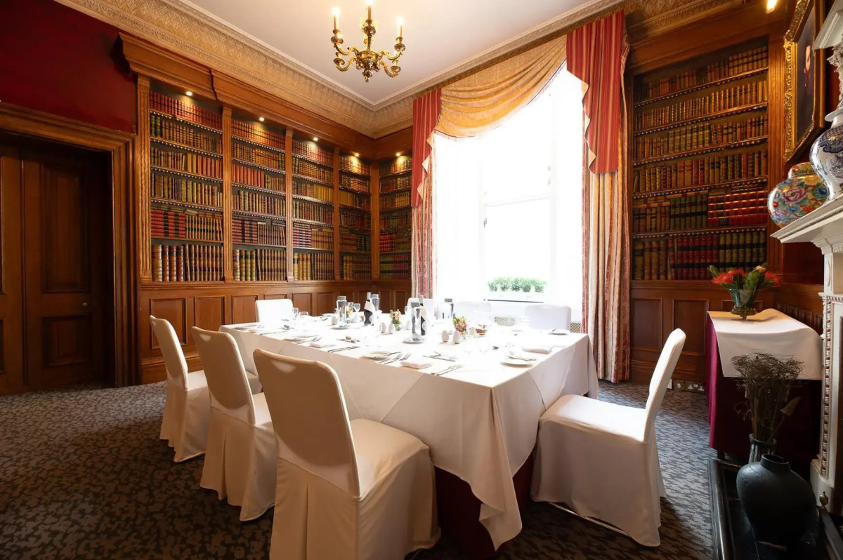 Gem Strathmore Hotel