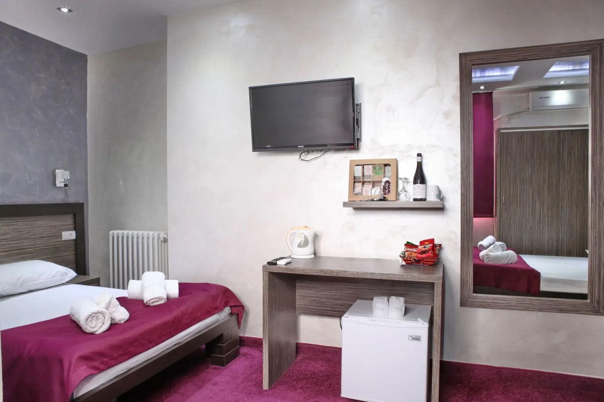 Side One Design Hotel