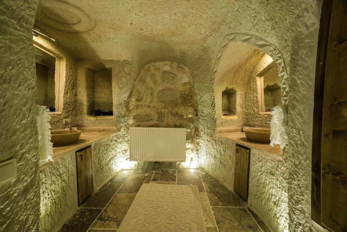 The Village Cave Hotel