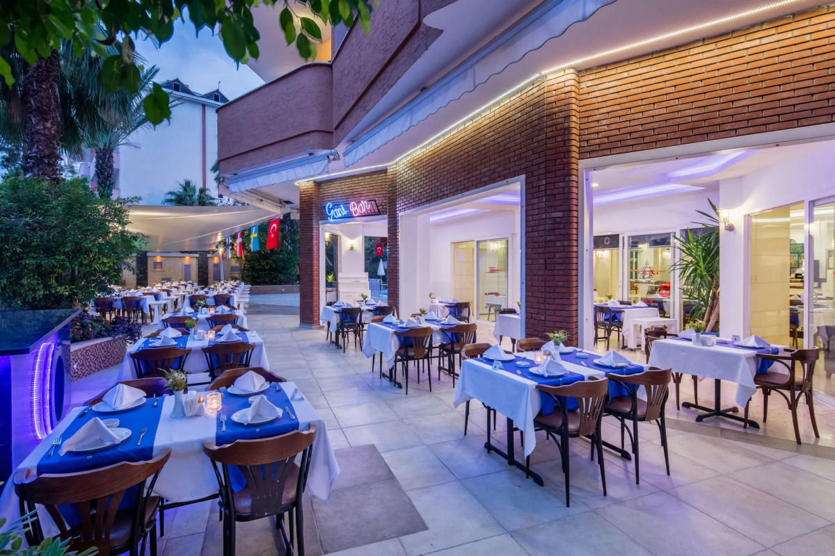 May Flower Apart Hotel