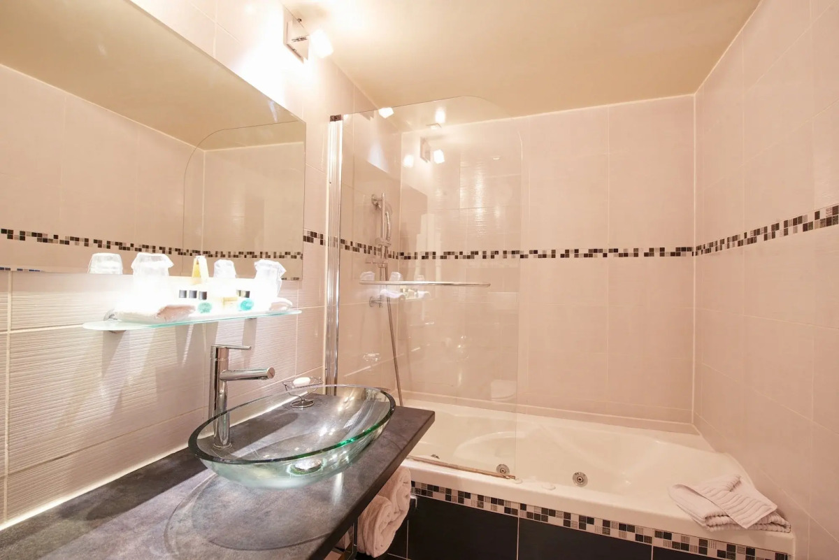 Relais Hotel Du Vieux Paris