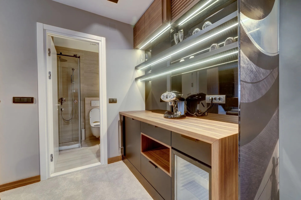 Black Pearl Luxury Suites