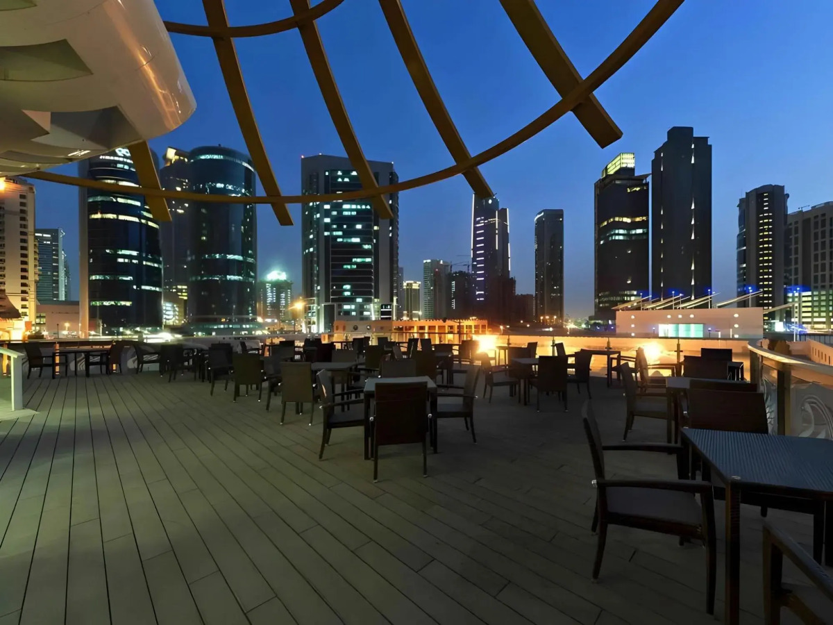 Magnum Hotel & Suites West Bay