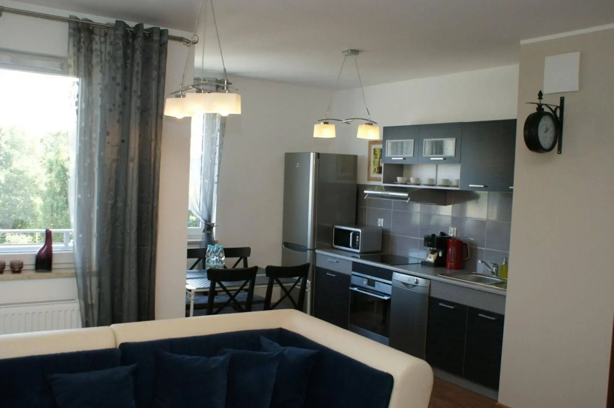 IRS ROYAL APARTMENTS - IRS Aviator