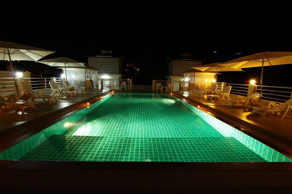 Sharaya Patong Hotel