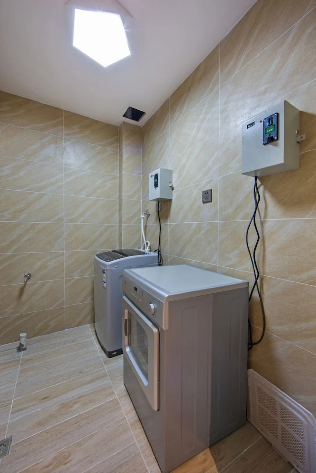 Wuyishan Ancient Street No.3 Tea Inn