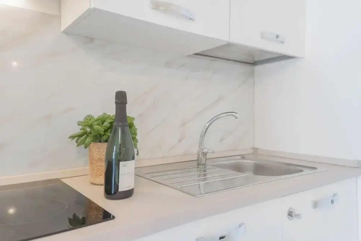 Luce Apartment by Rent all Como