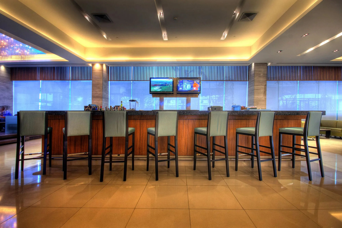 Holiday Inn Express Manila Newport City