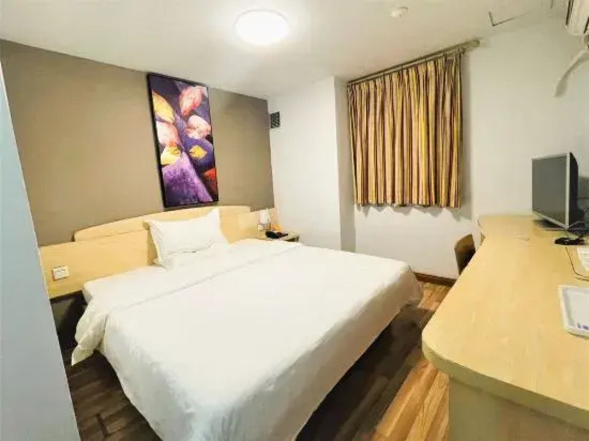 7 Days Inn (Shenzhen Luohu Port Dongmen Old Street Branch)